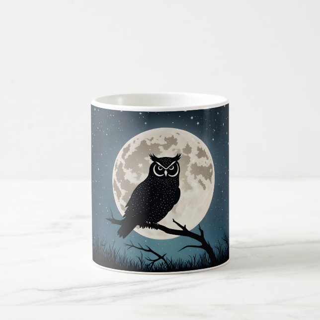 Eule in einer magischen Nacht Kaffeetasse (Mittel)