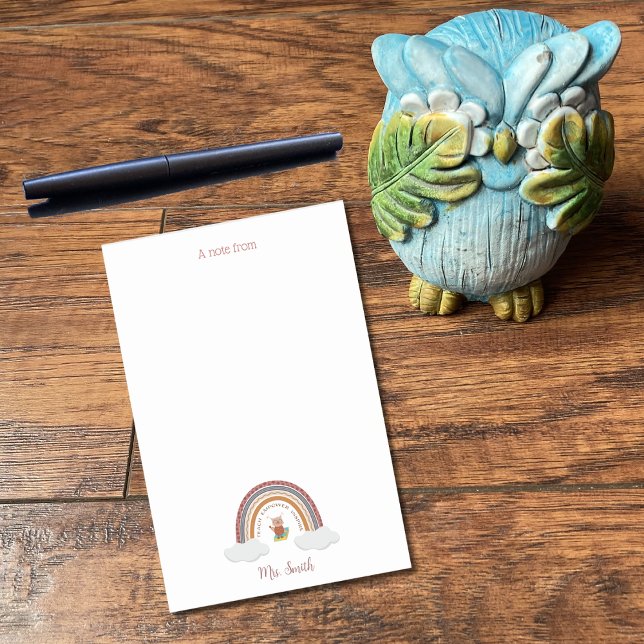 Eule unter einem Regenbogenlehrer Post-it Klebezettel (Von Creator hochgeladen)