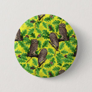 Eulen im Wald auf zitronengelb Button
