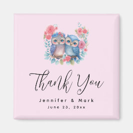 Eulen in der Liebe, die auf einer Baumzweigung sit Magnet