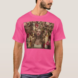 Euphoria Hbo Cassie Cries in Blume T-Shirt