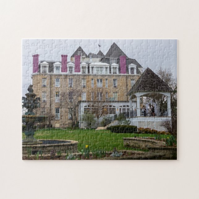 Eureka Crescent Puzzle (Horizontal)