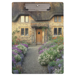 Europa, England, Chippenham. Frühes Morgenlicht Klemmbrett