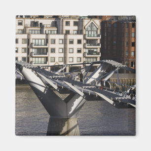 Europa, ENGLAND, London: Blick auf das Millenium Magnet