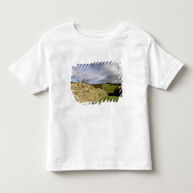 Europa, England, Northumberland. Hadrian Kleinkind T-shirt (Vorderseite)