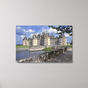 Europa, Frankreich, Chambord. Imposantes Schloss Leinwanddruck