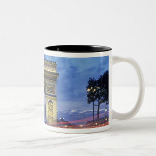 Europa, Frankreich, Paris. Arc de Triomphe aus der Zweifarbige Tasse