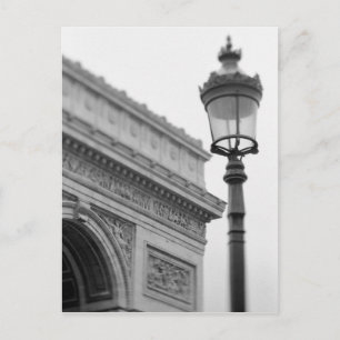 Europa, Frankreich, Paris Arc de Triomphe und Postkarte