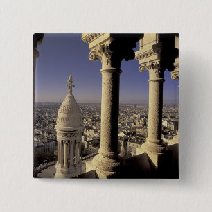 Europa, Frankreich, Paris, Blick auf Paris durch Button