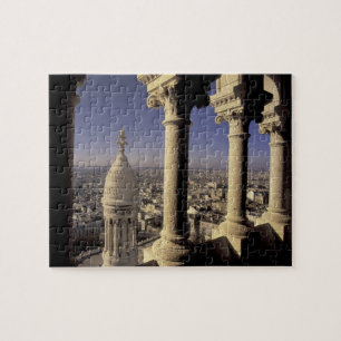 Europa, Frankreich, Paris, Blick auf Paris durch Puzzle