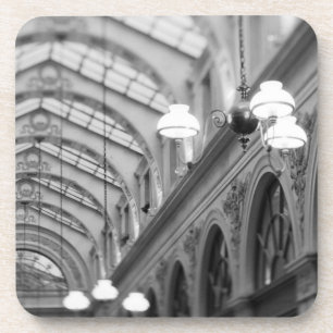 Europa, Frankreich, Paris. Innenraum, Galerie Getränkeuntersetzer