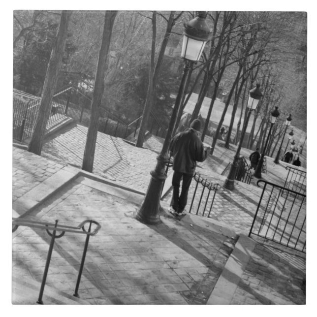 Europa, Frankreich, Paris, Montmartre: Morgen Fliese (Vorderseite)