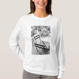 Europa, Frankreich, Paris. Stühle, Jardin du 3 T-Shirt