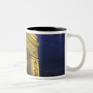 Europa, Frankreich, Paris. Triumphbogen Zweifarbige Tasse