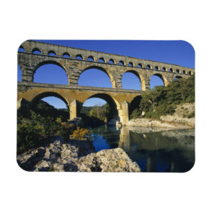 Europa, Frankreich, Pont du Gard. Pont du Gard Magnet