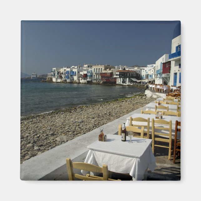 Europa, Griechenland, Mykonos. Die Aussicht aufs M Magnet (Vorne)