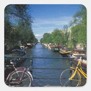 Europa, Holland, Amsterdam, gelbes Fahrrad und Quadratischer Aufkleber