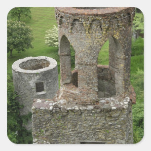 Europa, Irland, Blarney Castle. DIESES BILD Quadratischer Aufkleber