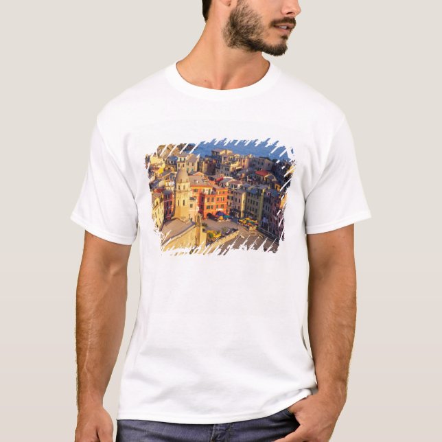 Europa, Italien, Cinque Terre. Dorf Vernazza T-Shirt (Vorderseite)