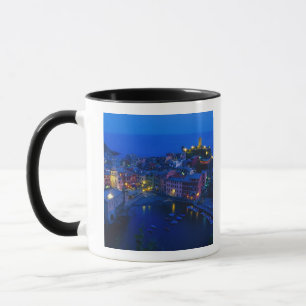 Europa, Italien, Cinque Terre, Vernazza. Hillside Tasse