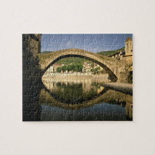 Europa, Italien, Ligurien, Dolceacqua, Riviera di Puzzle