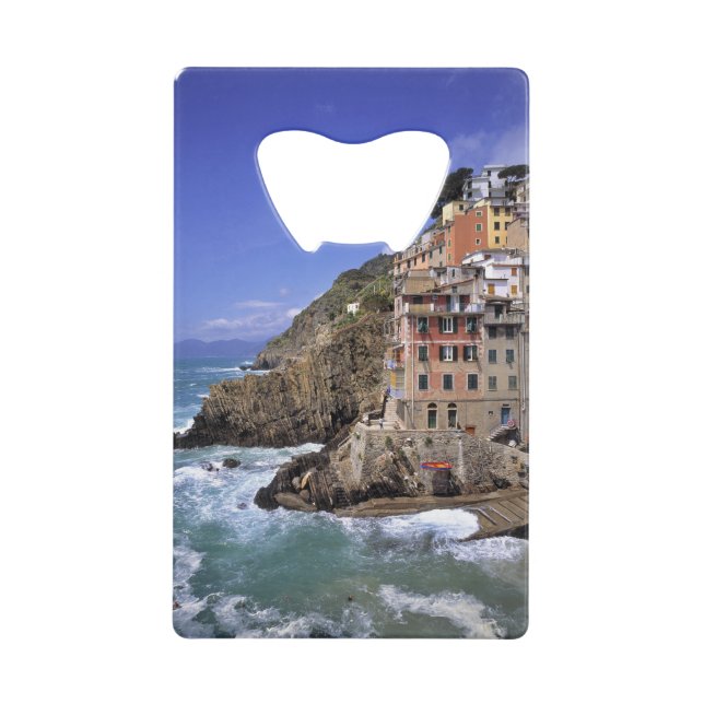 Europa, Italien, Riomaggiore. Riomaggiore Kreditkarten Flaschenöffner (Vorderseite)
