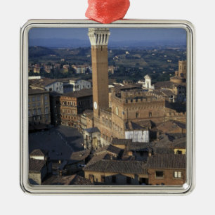 Europa, Italien, Siena. Stadtübersicht Ornament Aus Metall