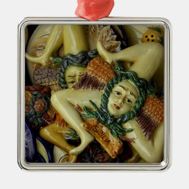 Europa, Italien, Sizilien, Taormina. Traditionell  Ornament Aus Metall (Vorne)