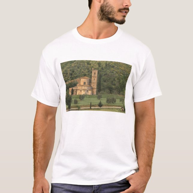 Europa, Italien, Toskana. Abbazia di Sant'Antimo, T-Shirt (Vorderseite)
