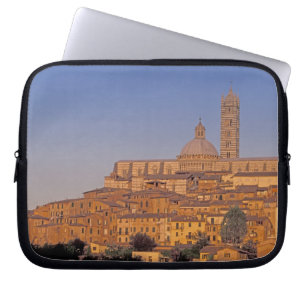 Europa, Italien, Toskana, Siena. 13. Jahrhundert 3 Laptopschutzhülle