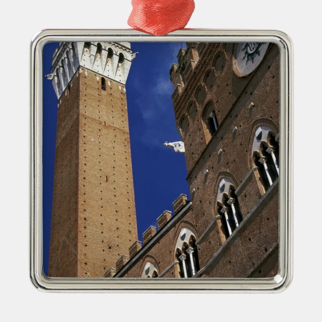 Europa, Italien, Toskana, Siena. Torre del Ornament Aus Metall (Vorne)