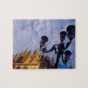 Europa, Italien, Venedig. Byzantinische Basilika u Puzzle