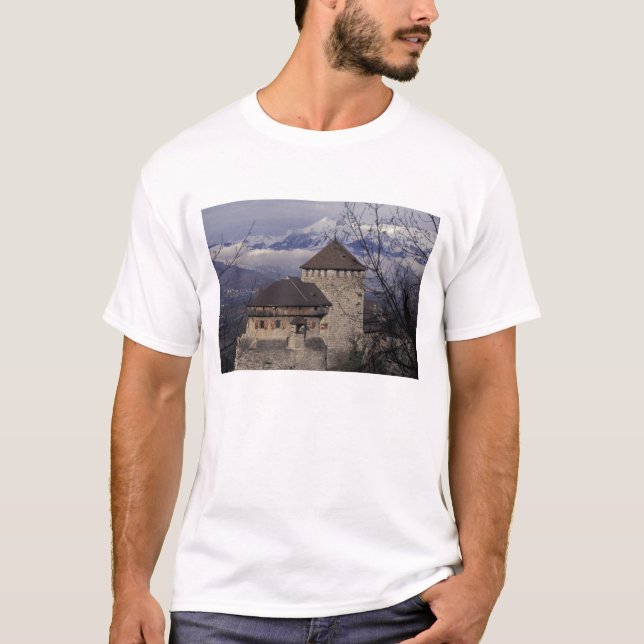 Europa, Liechtenstein, Vaduz. Schloss Vaduz T-Shirt (Vorderseite)