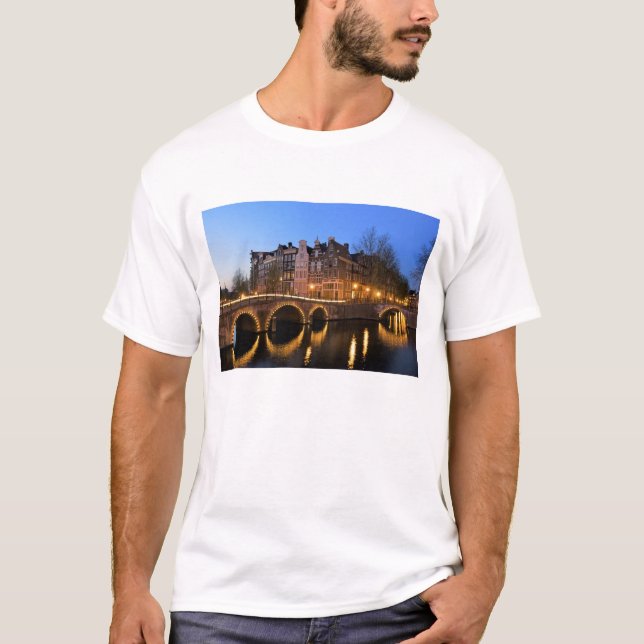 Europa, Niederlande, Holland, Amsterdam, T-Shirt (Vorderseite)