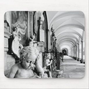 Europa, Österreich, Salzburg. Cherub und Denkmal 2 Mousepad