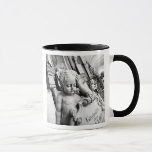 Europa, Österreich, Salzburg. Cherub und Denkmal 3 Tasse