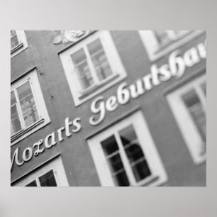 Europa, Österreich, Salzburg. Mozarts Geburtshaus  Poster