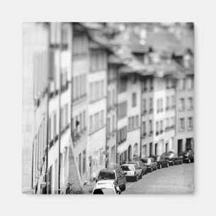 Europa, Schweiz, Bern. Altstadtgebäude Magnet