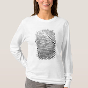Europa, Schweiz, Bern. Gleise Straßenbahn, 2 T-Shirt