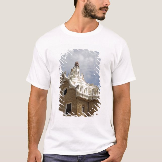 Europa, Spanien, Katalonien, Barcelona. Park Guell T-Shirt (Vorderseite)