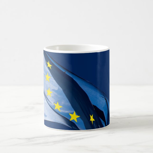 Europäische Flagge Kaffeetasse (Mittel)