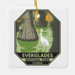 Everglades Nationalpark Florida Egret Vintag Keramikornament<br><div class="desc">Everglades Vektorgrafik Design. Der Park besteht aus Mangroven an der Küste,  Sägerwiesen und Kiefernwäldern,  die für Hunderte von Tierarten Zuhause sind.</div>