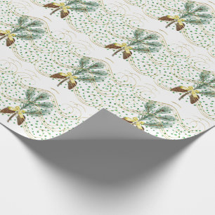 Evergreen Branch und Golden Bow Geschenkpapier