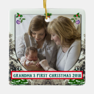 Evergreens-und Schnee-Großmutter-erstes Keramikornament