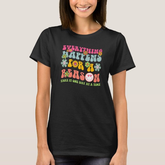 Everything Happens For A Reason Hawaii Beach Summe T-Shirt (Vorderseite)