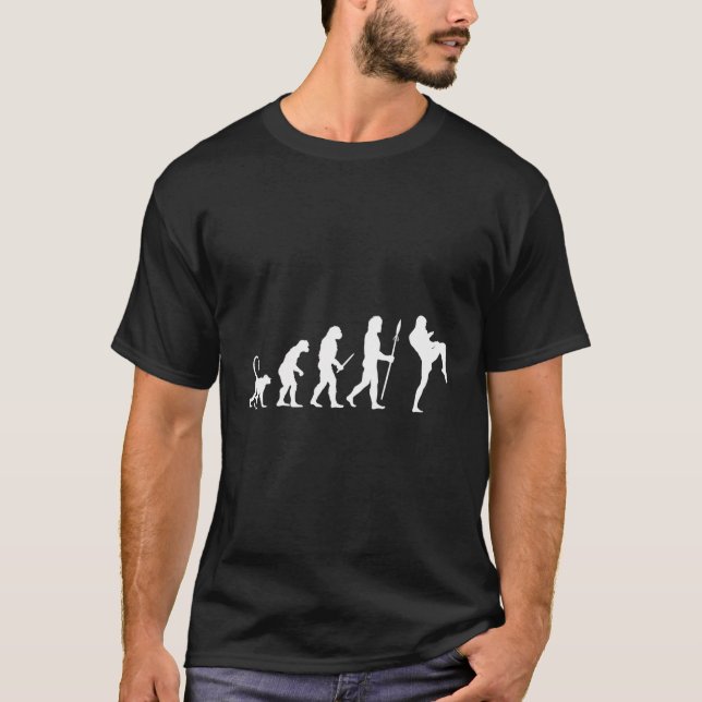 Evolution eines Kickboxer Kickboxing Coach Taekwon T-Shirt (Vorderseite)