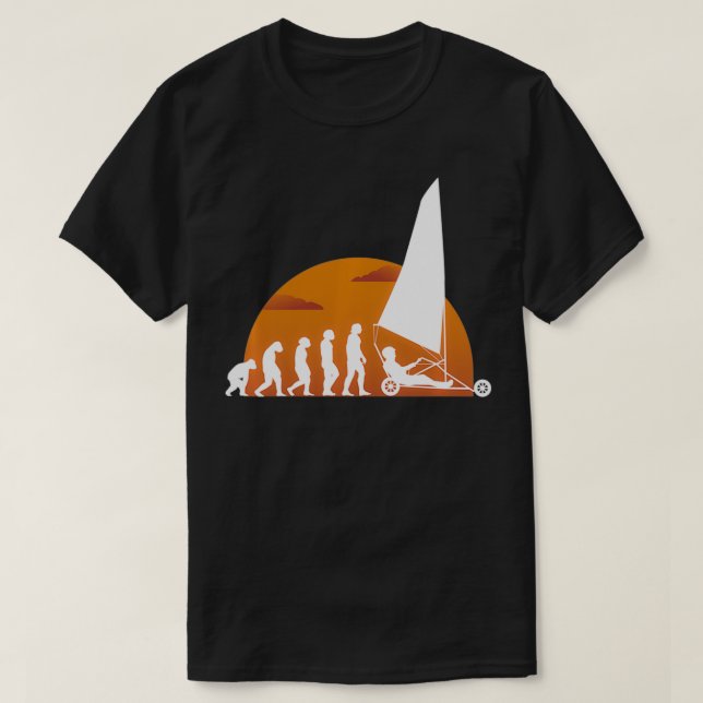 Evolution Land Segelboot Segeln Wagenschiff Sand T-Shirt (Design vorne)
