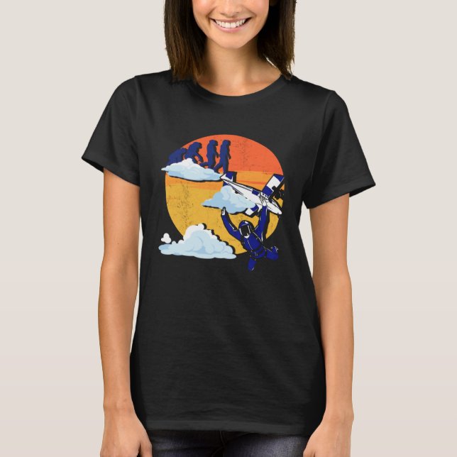 Evolution Skydiver Fallschirmspringen Fallschirmsp T-Shirt (Vorderseite)