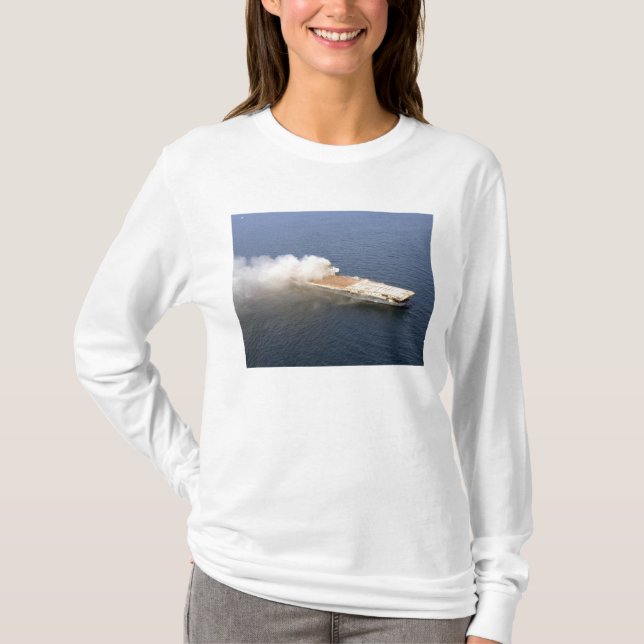 Ex-Oriskany, ein stillgelegtes Luftfahrzeug T-Shirt (Vorderseite)