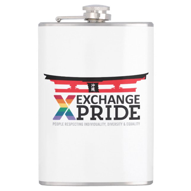 EXCHANGE Pride-Flasche mit Torii-Tor und Okinawa-K Flachmann (Vorderseite)